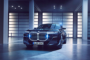 BMW lansează prima maşină electrică blindată din lume, noul i7 Protection
