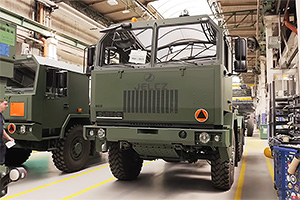 Polonia va integra sisteme HIMARS pe camioanele proprii Jelcz, oferind o nouă epocă de dezvoltare fabricii sale de camioane