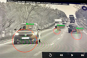 Sistemul cu camere video la 360 grade de pe maşinile poliţiei din Moldova intră în acţiune, IGP a primit autospeciale noi Dacia Duster şi Skoda Octavia, dotate cu acest sistem
