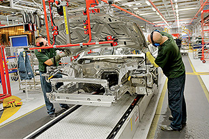 Jaguar va opri complet producţia de maşini, pentru a se pregăti de o renaştere ca producător doar de modele electrice