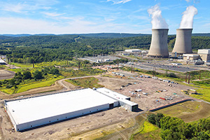 Amazon a cumpărat un centru de date care va fi alimentat 100% din electricitatea produsă de o centrală nucleară alăturată