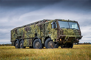 Producătorul ceh Tatra a creat un nou camion 8x8 cu rol de cisternă camuflată, care poate livra 17.300 litri de carburant în cele mai dificile condiţii