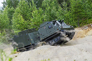 Producătorul ceh Tatra va începe a produce vehicule cu şenile pentru britanicii de la BAE Systems