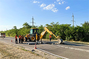 Plăcile de beton de pe traseul M5 din Moldova continuă să se dilate din cauza valului de călduri şi să formeze trambuline periculoase