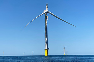 O turbină eoliană din cel mai mare parc eolian maritim din SUA s-a rupt la doar câteva săptămâni de la inaugurare, împrăştiind deşeuri în ocean