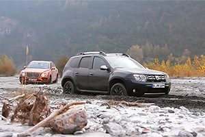 (VIDEO) Dacia Duster, comparată de germani cu Bentley Bentayga şi Alfa Romeo Stelvio în traversarea Alpilor pe poteci de offroad