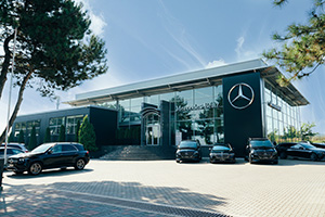 Noul distribuitor autorizat Mercedes în Moldova şi-a inaugurat showroom-ul şi service-ul, după multe luni de activitate