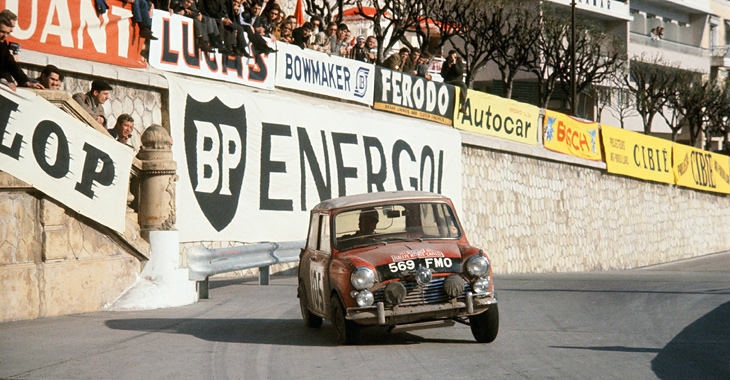 Poza istorică a zilei: prima victorie Mini în Raliul Monte Carlo, acum 50 de ani