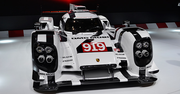 GENEVA LIVE: Porsche a dezvăluit la Geneva bolidul cu care va reveni în acest an în Le Mans