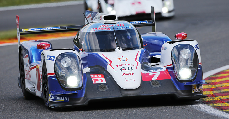 Toyota înregistrează victorii importante în cursele de anduranţă cu bolidul TS 040 Hybrid. Urmează Le Mans!