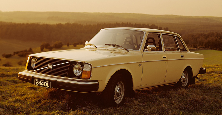 Poza istorică a zilei: Volvo 240 împlineşte 40 de ani