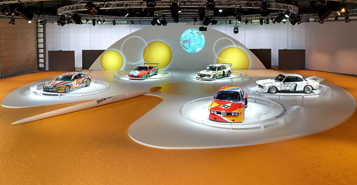 BMW Art Cars celebrează 40 de ani cu o expoziţie inedită (Video)