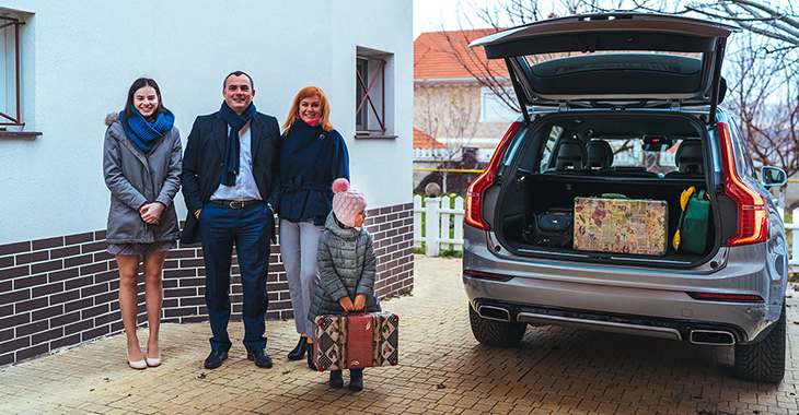 Teste drive de familie cu Volvo XC90: familia Şevciuc, trei valize şi un câine bine îmbrăcat