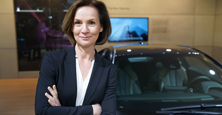 (VIDEO) Cum va fi lumea auto a viitorului? Interviu cu Hildegard Wortmann, vice-preşedinte BMW!