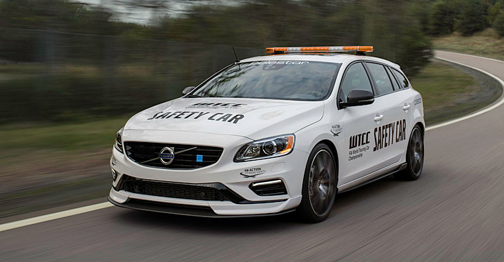 Volvo introduce noul automobil de siguranţă V60 Polestar WTCC Safety Car