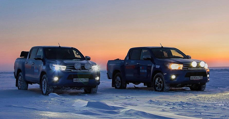 Două Toyota Hilux au reconfirmat fiabilitatea mașinilor nipone, ajungând în cel mai nordic sătuc din Rusia și stabilind un nou record