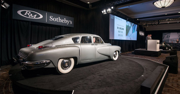 La Casa de Licitație RM Sotheby’s au fost vândute un Shelby 427 Semi-Competition Cobra și un Tucker 48