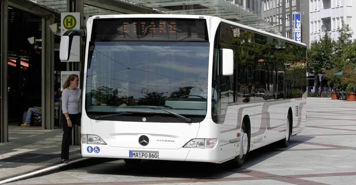 Cele două autobuze donate de către Primăria Municipiului Bucureşti au ajuns la Chişinău! Află pe ce rută vor circula
