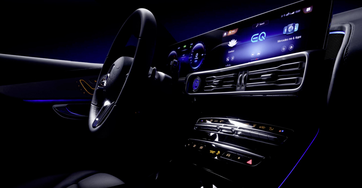 Mercedes-Benz dezvăluie interiorul noului EQC - primului SUV electric de serie