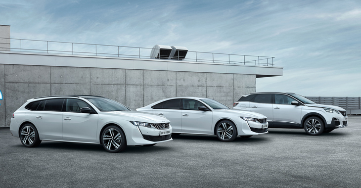 Peugeot prezintă trei hibride noi de serie într-o singură zi!