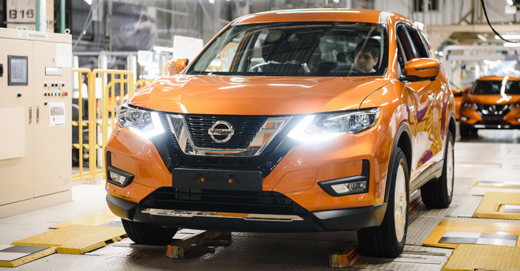 Uzina din Sankt Petersburg a lansat oficial producţia noului Nissan X-Trail