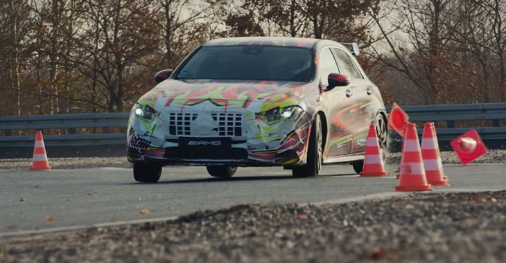 Teaser video: Viitorul Mercedes-AMG A45 derapează frumos pe un circuit umed!