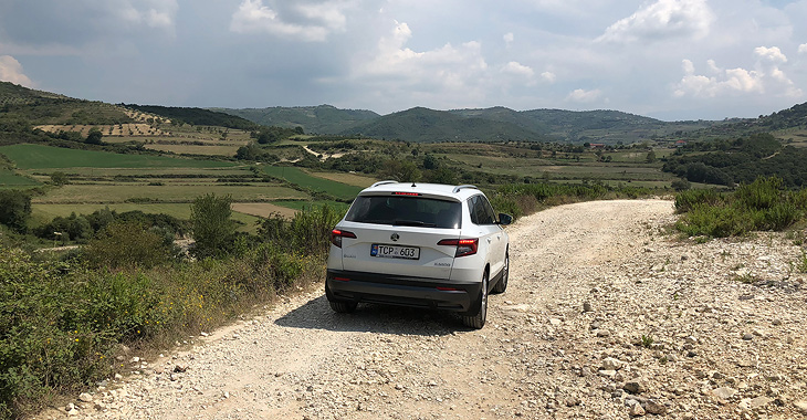 (VIDEO) Road trip de familie cu Skoda Karoq, Ep. 6: Am traversat Albania şi Muntenegru. Nu repetaţi!