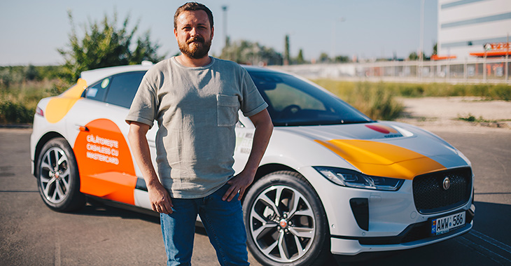 Moldova Electro Maraton, din alte perspective: Bogdan Ghieş despre experienţa lui cu automobilele electrice