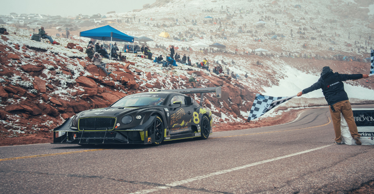 Eşecul Bentley pe Pikes Peak: de ce britanicii nu au reuşit să obţină victorie cu bolidul Continental GT3