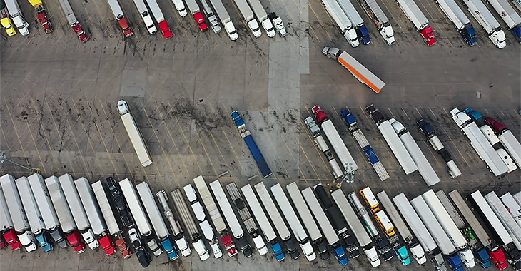 (VIDEO) Cum arată cea mai mare parcare de camioane din lume, situată în Iowa, SUA