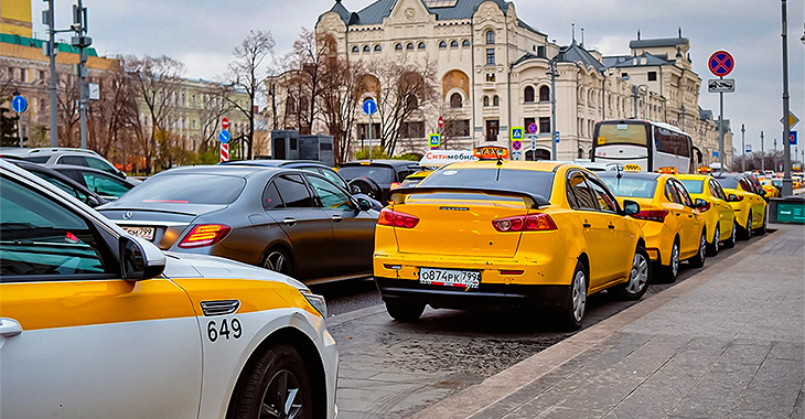 FSB-ul din Rusia vrea să aibă acces la datele serviciilor de taxi, conform unui nou proiect de lege