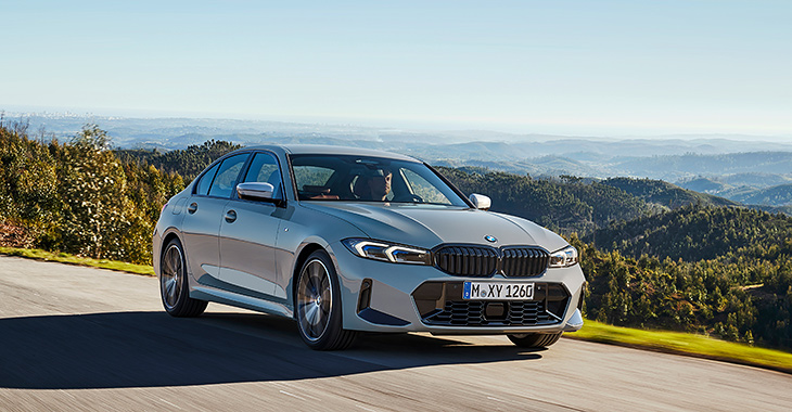 (VIDEO) Acesta e noul BMW Seria 3 facelift, modelul care nu recurge la grilele mari şi păstrează motoarele de 6 cilindri
