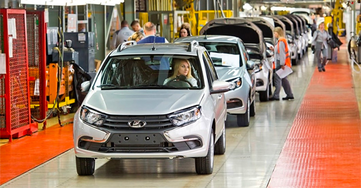 Producţia de automobile în Rusia s-a prăbuşit cu 96,7%, cifrele fiind recunoscute oficial