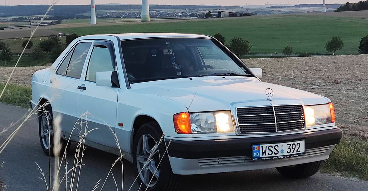 Acesta e un Mercedes W201 din Moldova, cu 353 km parcurşi, care tocmai a călătorit fără probleme până în Germania