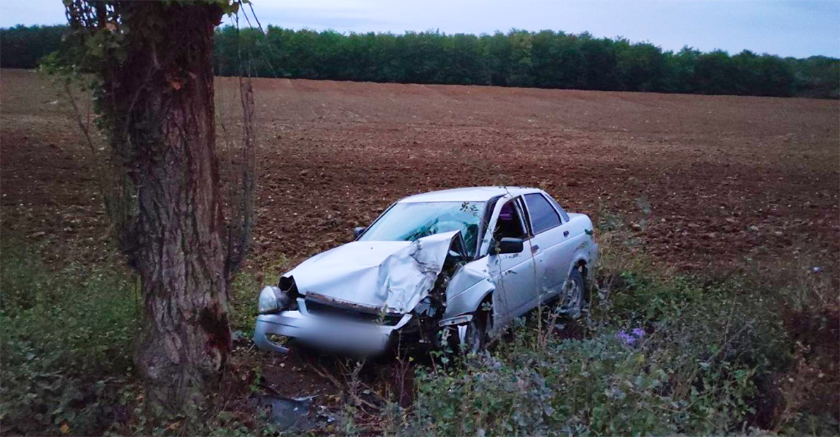 Un poliţist de frontieră din nordul Moldovei şi-a pierdut viaţa într-un accident, la volanul unei Lada