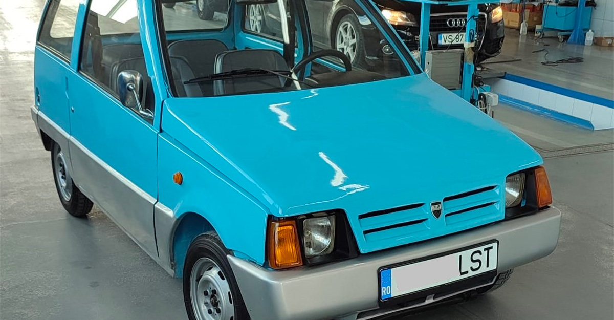 Aceasta e o Dacia 500 Lăstun din 1989, care tocmai a venit să treacă ITP-ul în zilele noastre