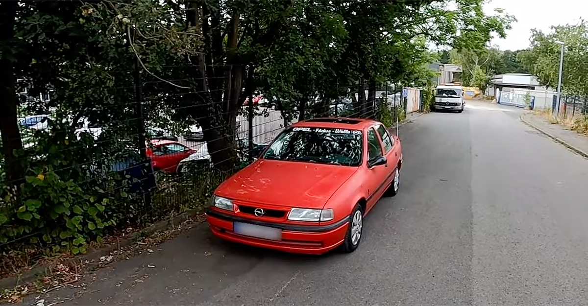 (VIDEO) Cum merge un Opel Vectra A din 1994 pe autostrăzile fără limită de viteză din Germania în zilele noastre
