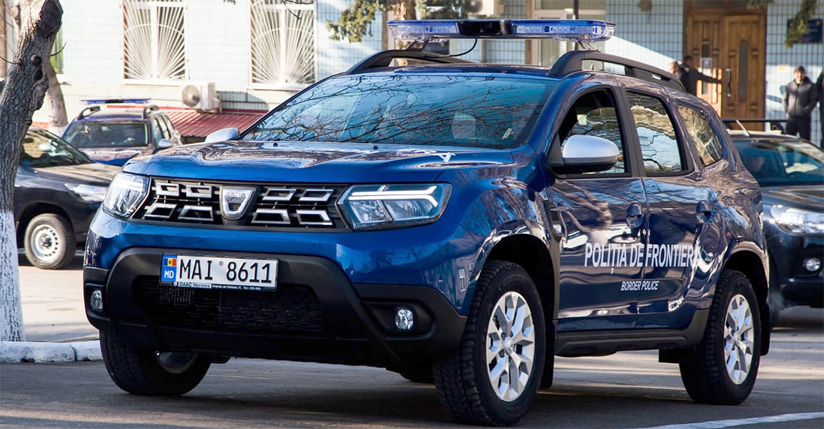 Poliţia de Frontieră din Moldova a achiziţionat 49 de automobile noi, majoritatea Dacia Duster şi Toyota Hilux