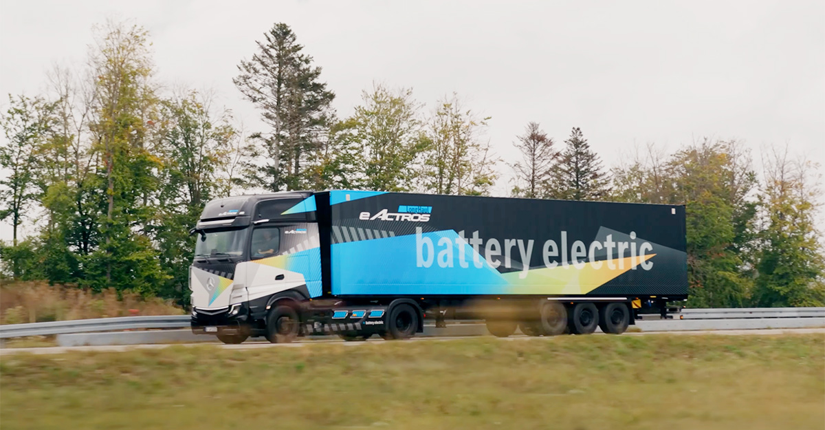 (VIDEO) Mercedes a anunţat sarcina utilă a viitorului său camion electric eActros Long Haul şi ea e practic egală cu cea a camioanelor diesel