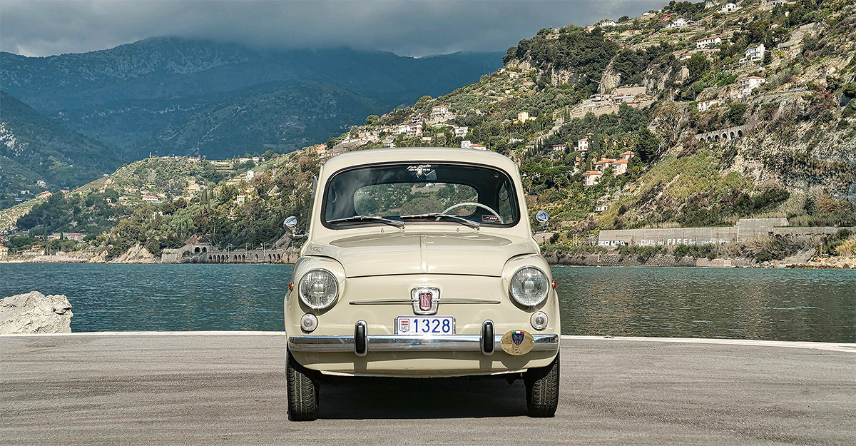 Una din cele mai accesibile maşini clasice pe care le poţi deţine e un Fiat impecabil, scos la vânzare în Monaco
