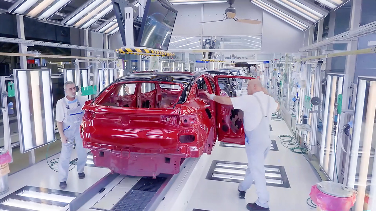 (VIDEO) Presa germană se întreabă de ce au ajuns maşinile fabricate în Germania atât de proaste în calitate, la coada clasamentului de fiabilitate