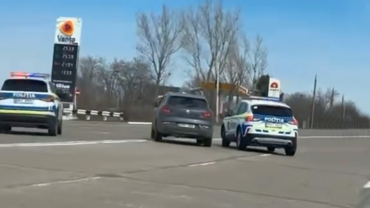 http://piataauto.md/Stiri/2024/03/VIDEO-Urmarire-cu-5-echipaje-timp-de-jumatate-de-ora-a-politiei-din-Moldova-a-unui-sofer-pe-strazile-din-Chisinau-si-imprejurimi/