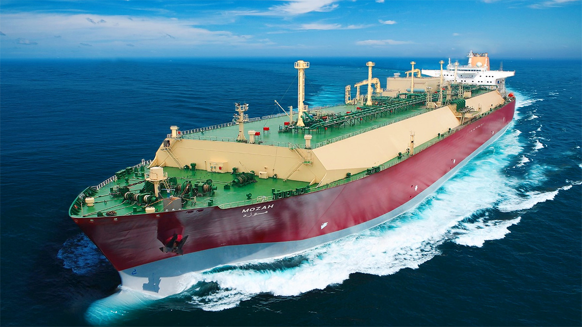 Qatar a plasat cea mai mare comandă de construcţie de nave din istorie, pentru fabricarea a 18 nave gigantice în China, transportatoare de gaz lichefiat LNG