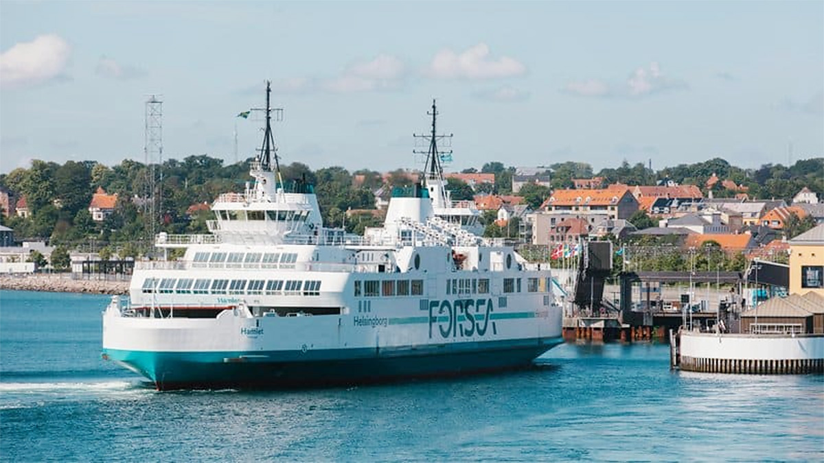 (VIDEO) Un feribot electric dintre Suedia şi Danemarca va fi echipat cu baterii ce vor rezista 160.000 cicluri de încărcări scurte de mare putere