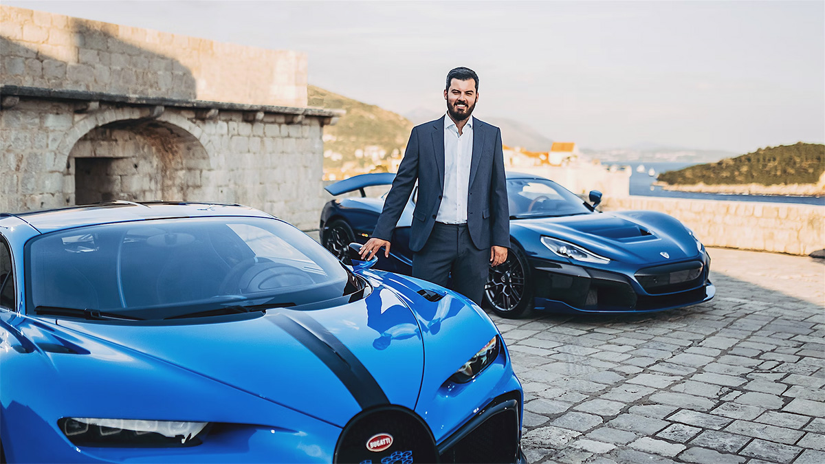 (VIDEO) Şeful Bugatti Rimac explică de ce n-a vrut ca succesorul lui Chiron să fie electric şi dezvăluie că viitorul model cu motor V16 va fi unul hibrid