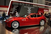 Noul Ferrari FF, intr-o ampla galerie foto