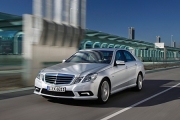 Automobilele Mercedes-Benz sunt cele mai sigure pentru soferii sai