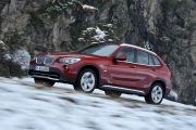 Noul BMW X1 xDrive28i: BMW revine la motoarele turbo in patru cilindri