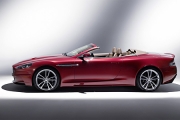 Aston Martin cucereste Geneva cu DBS Volante