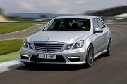 Mercedes Benz si AMG au plecat acasa cu cate un premiu de la “Engine of the Year 2009”